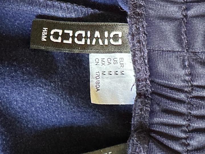 Штаны на флисе с лампасами