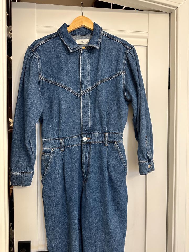 Джинсовый комбинезон Mango