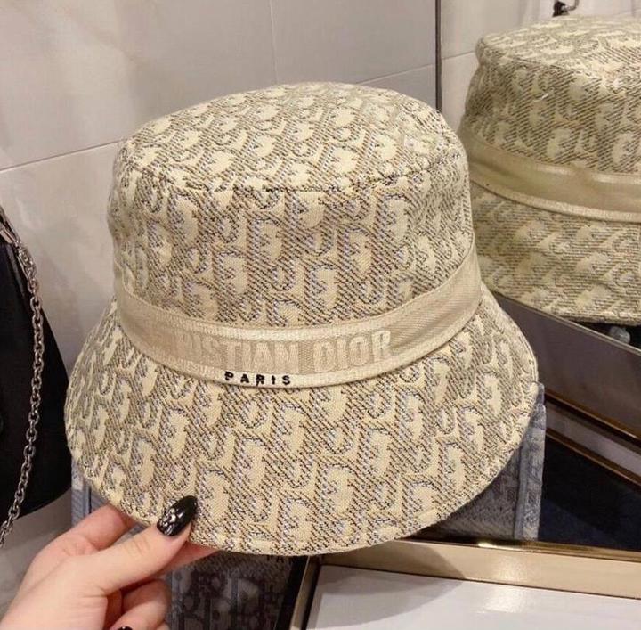 Панамки люкс-класса