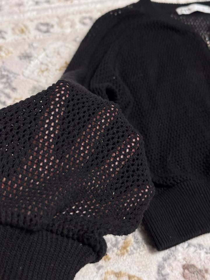 Черный сетчатый бомбер Zara