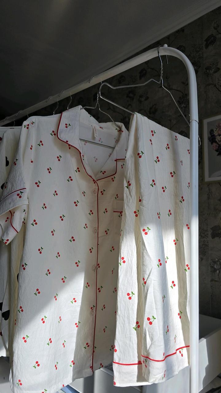 Пижамы женские