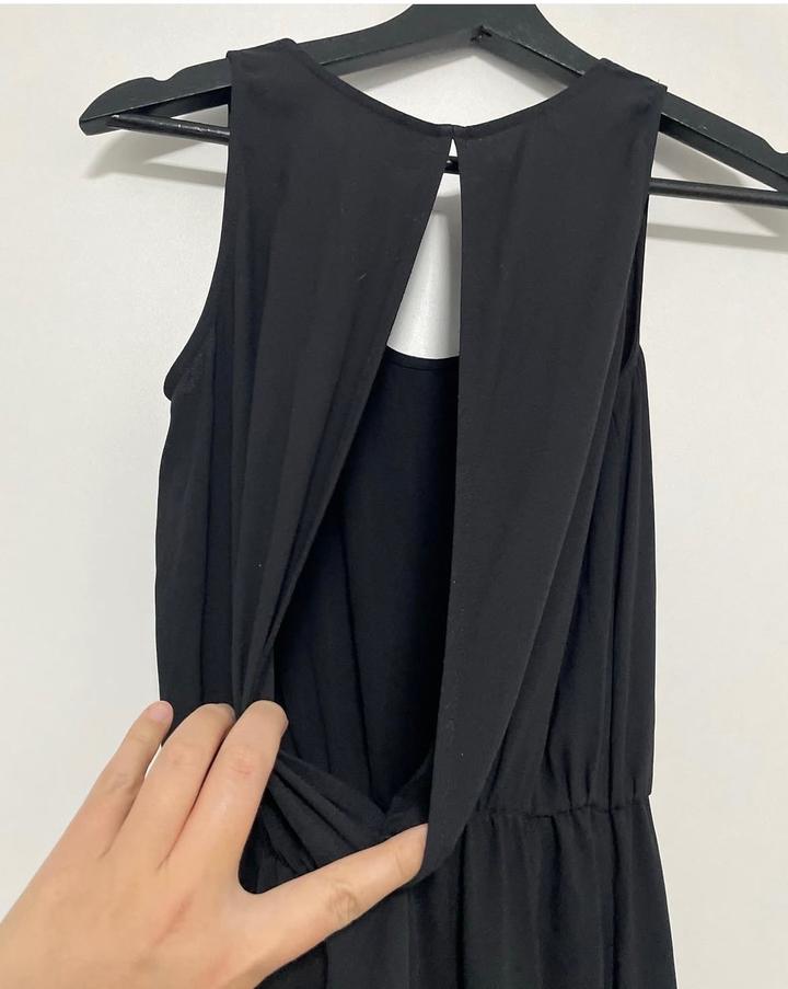 Черное платье