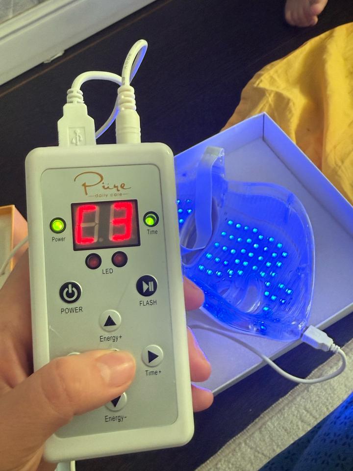 Лед маска luma light therapy mask (pure) США