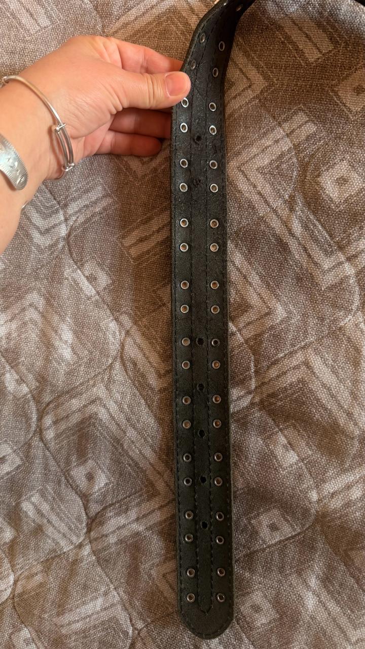 Кожаный ремень