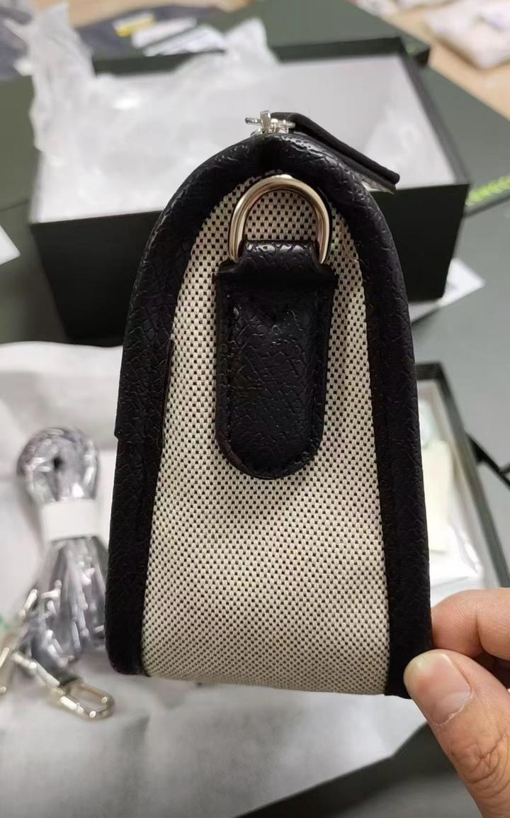 Longchamp