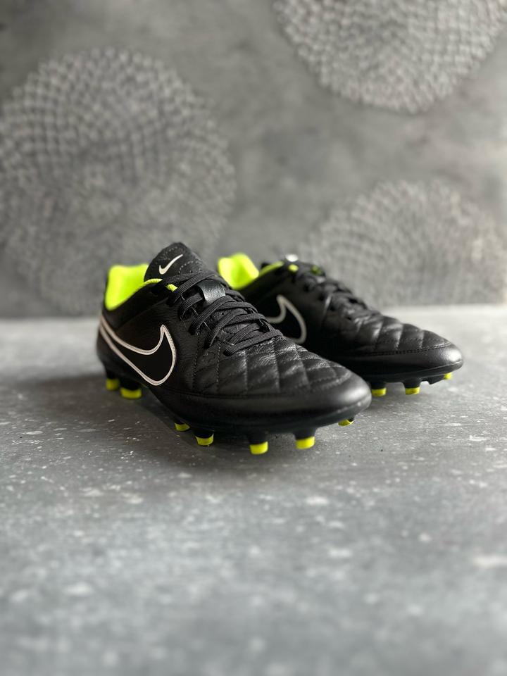 Бутсы Nike Tiempo