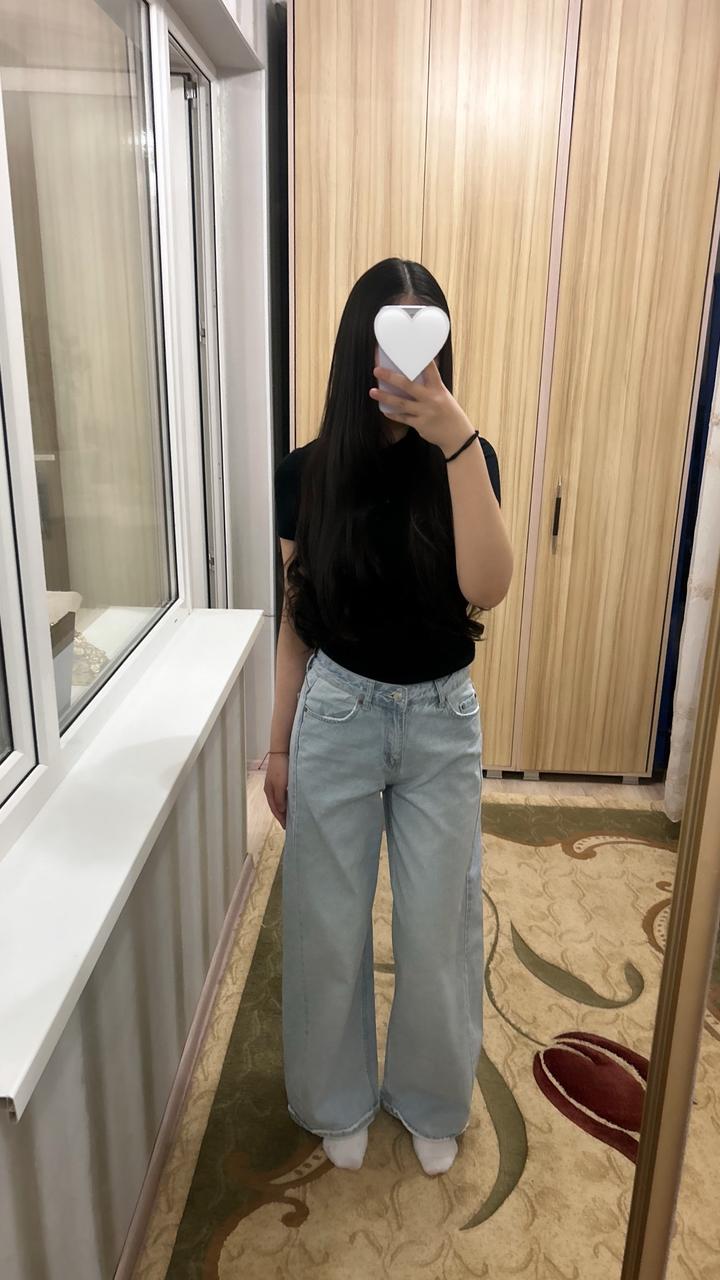 Джинсы широкие