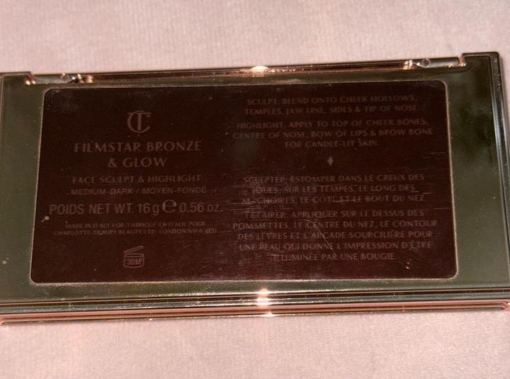 Палетка Charlotte Tilbury Filmstar Bronze & Glow в оттенке Medium to Dark