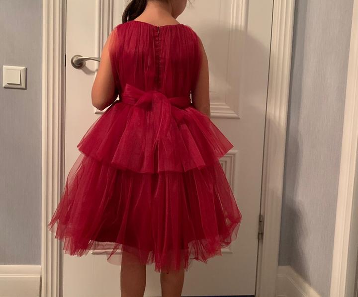 Платье нарядное