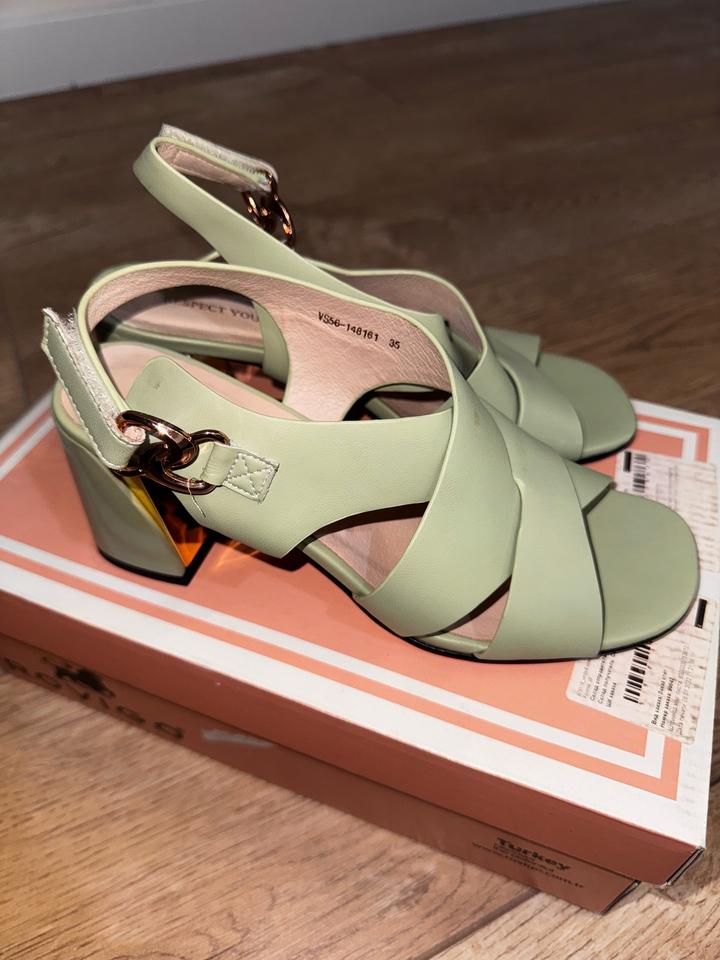 Турецкие летние босоножки