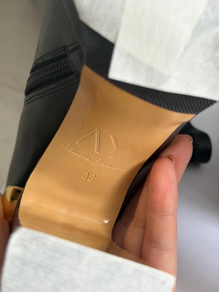 Ботильоны новые от казахстанского бренда Aye