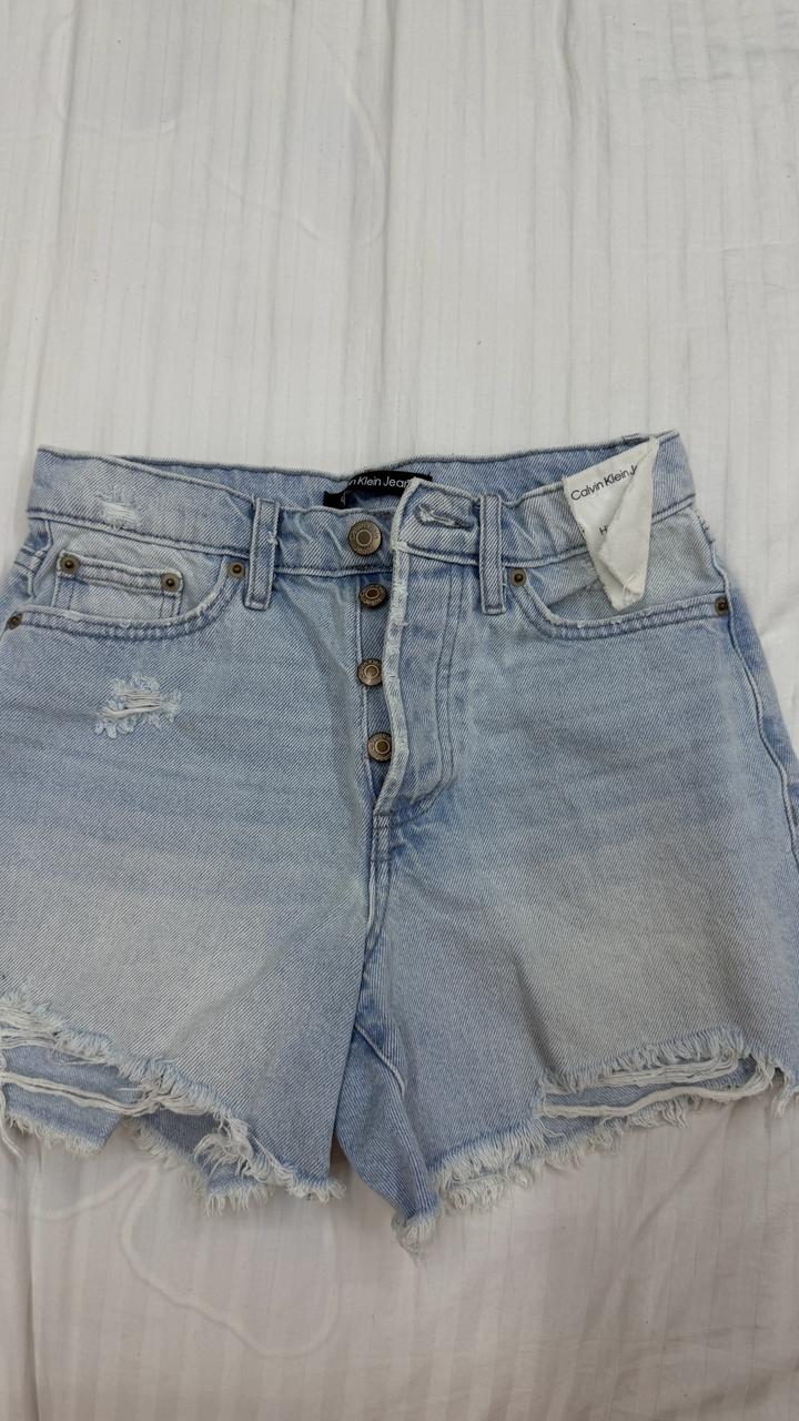 Шорты женские светлые Calvin Klein, оригинал. 25 размер XS