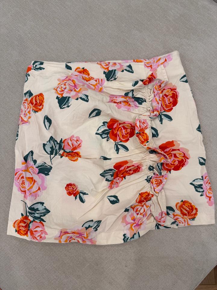 Юбка Stradivarius