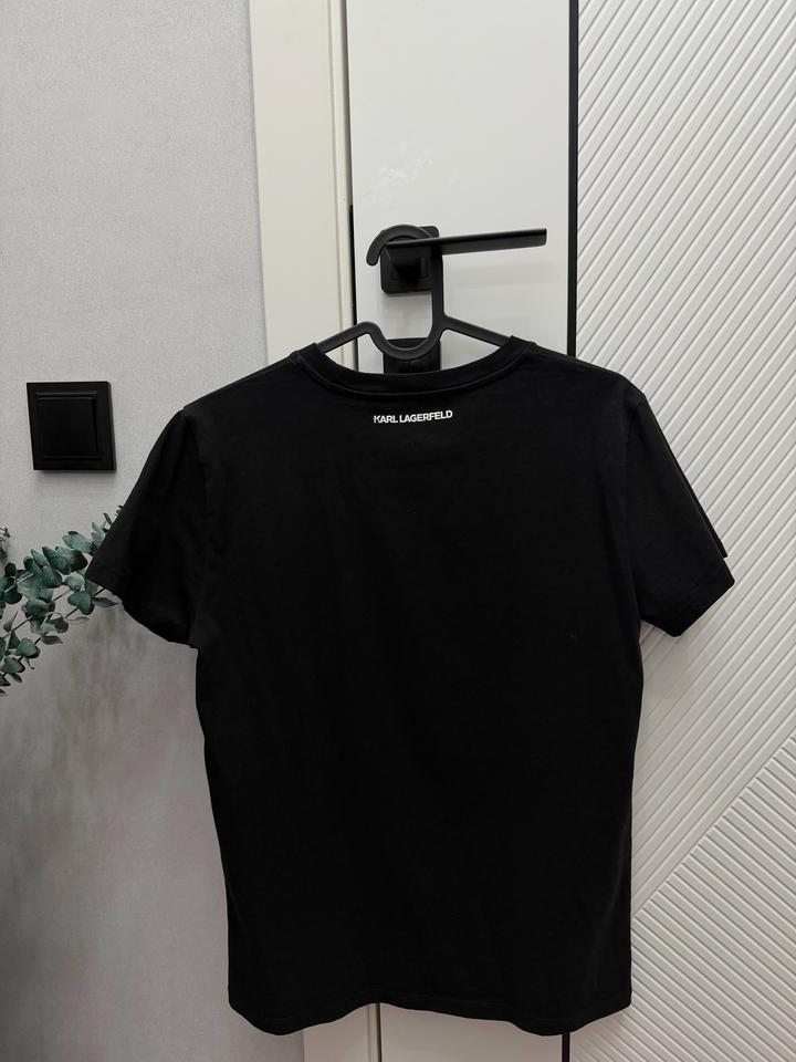 Футболка Karl