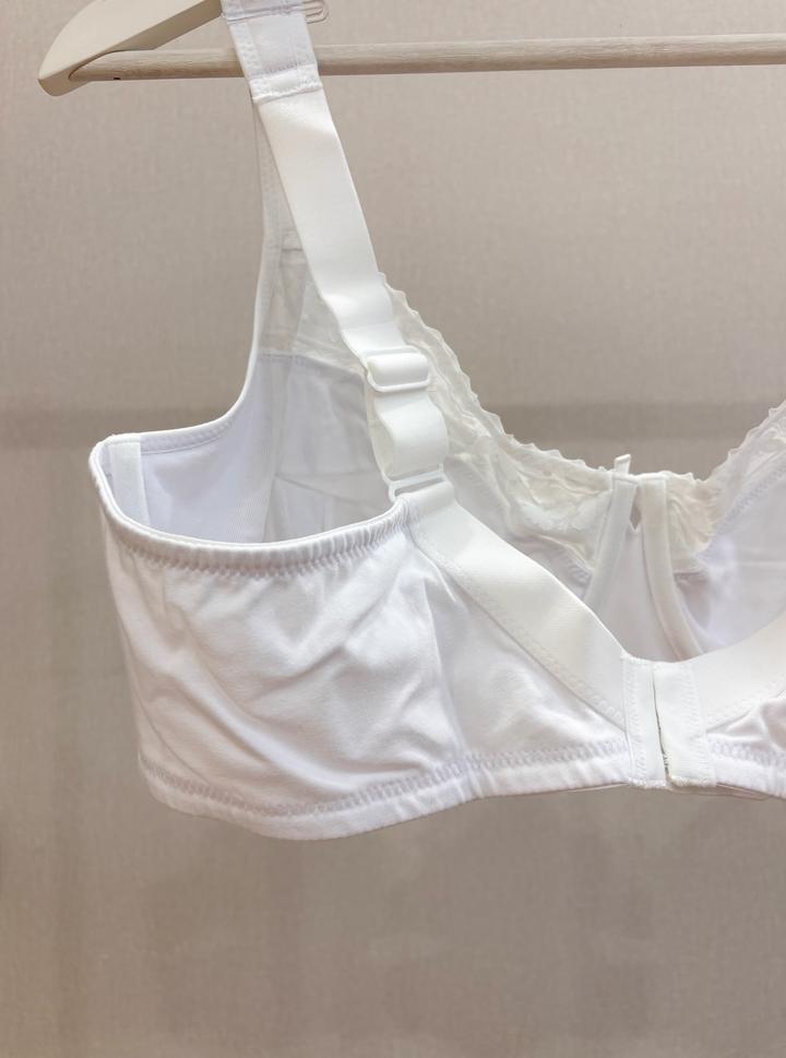 Бюстгальтер