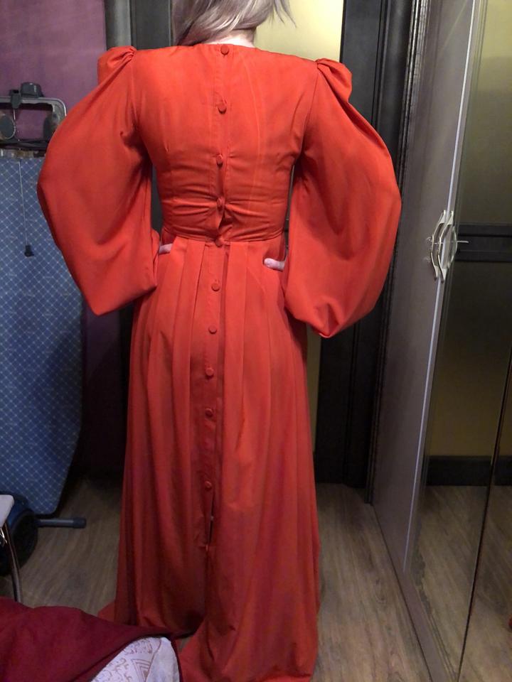 Стильно платье