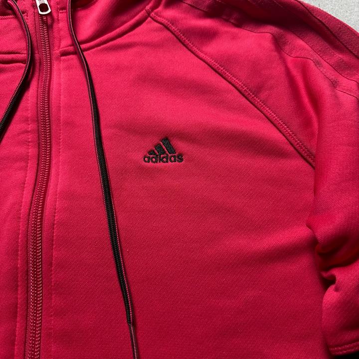 Двойка adidas