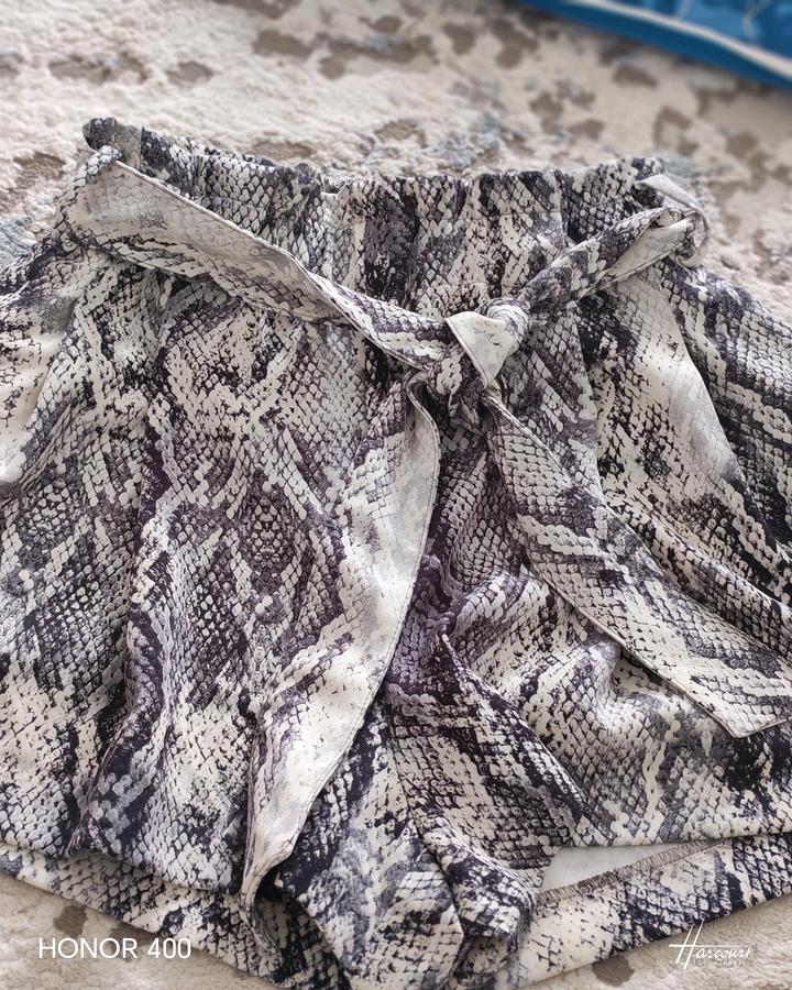 Продам шорты Zara