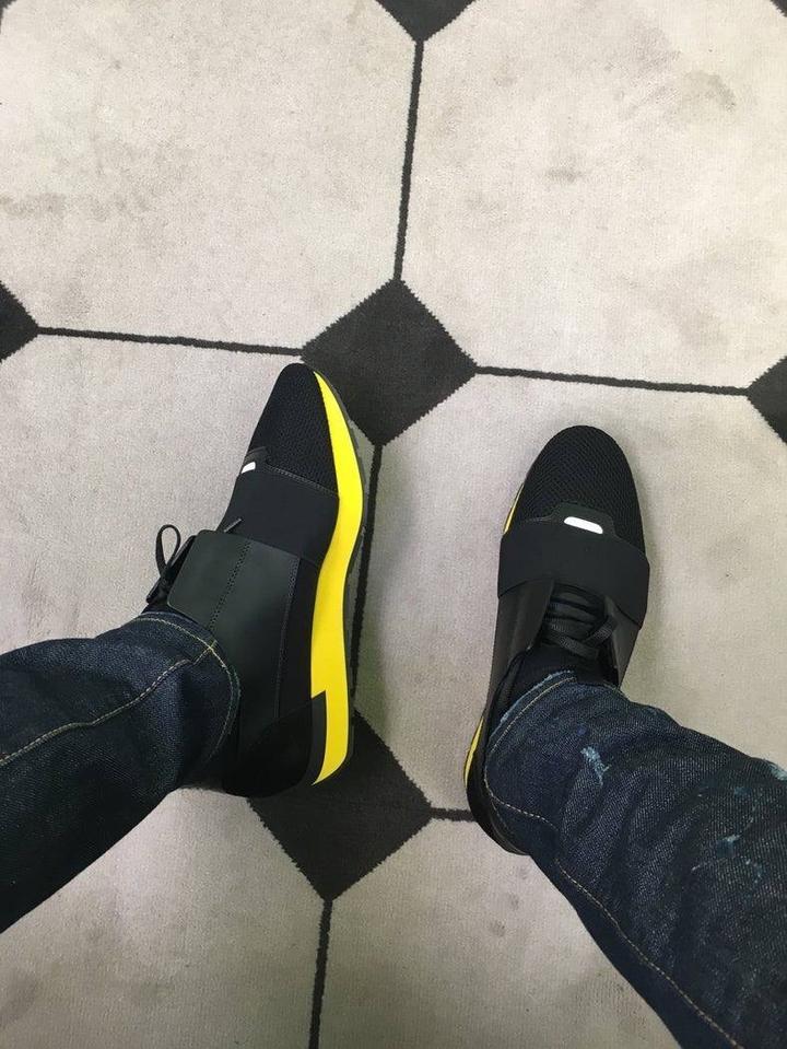 Balenciaga мужскиеРазмер 41В отличном состоянии.9️⃣0️⃣0️⃣0️⃣0️⃣#мужчинам