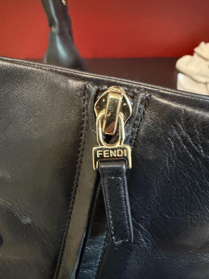 Сапожки fendi