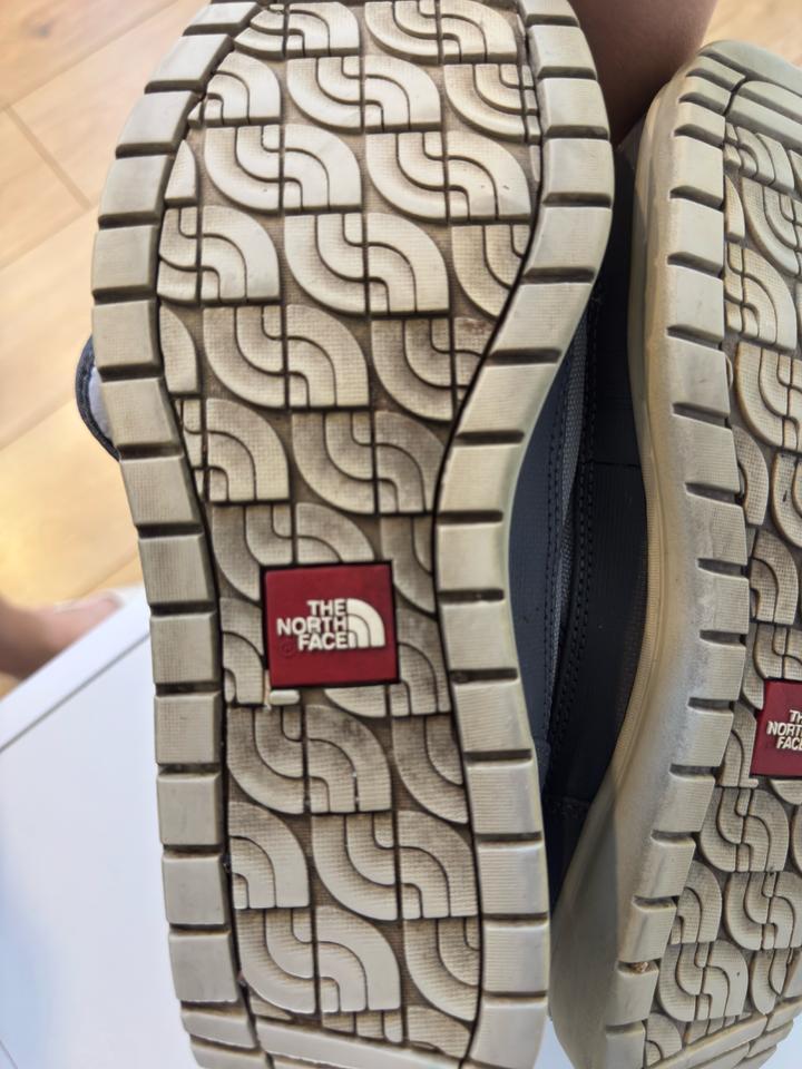 Теплые ботинки the North Face