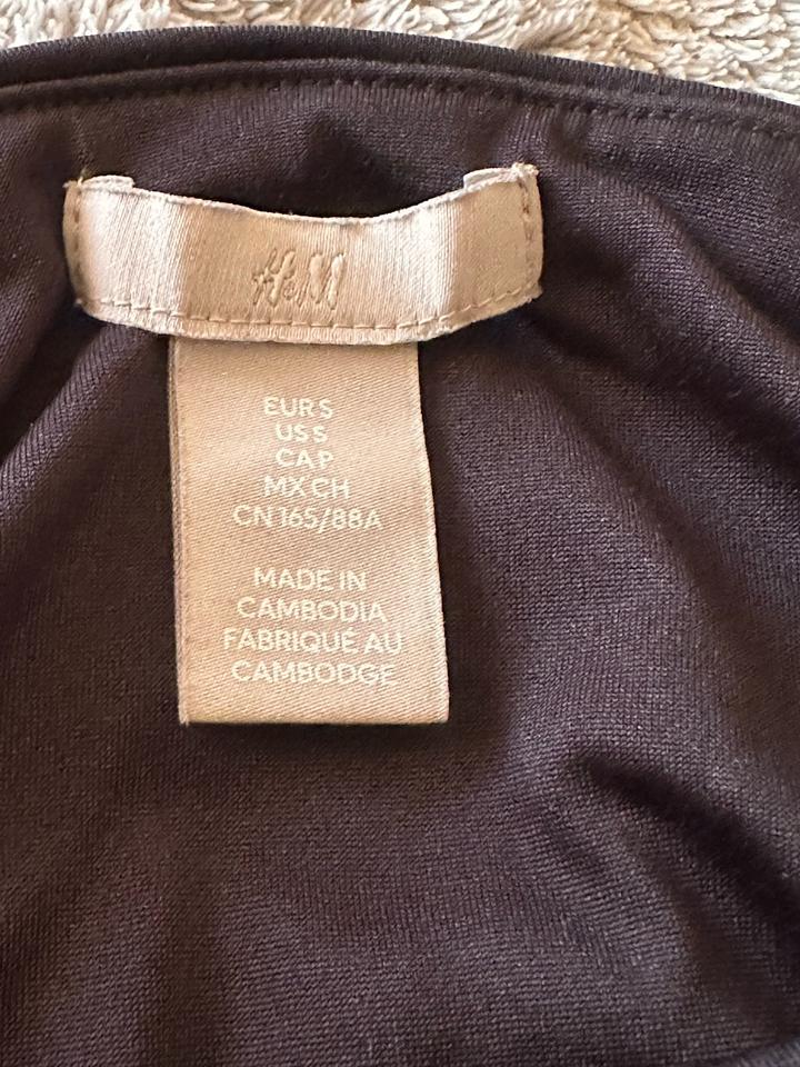 Боди H&M чёрное со сборкой, на тонких бретелях