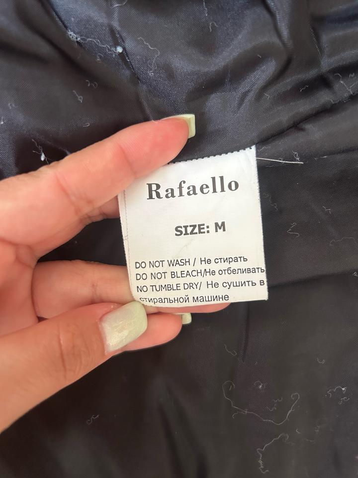 Пальто Rafaello