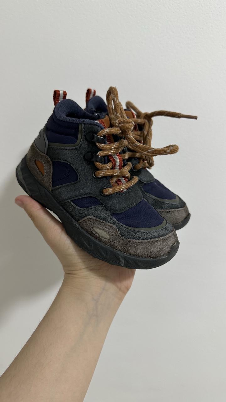 Детские ботиночки Zara