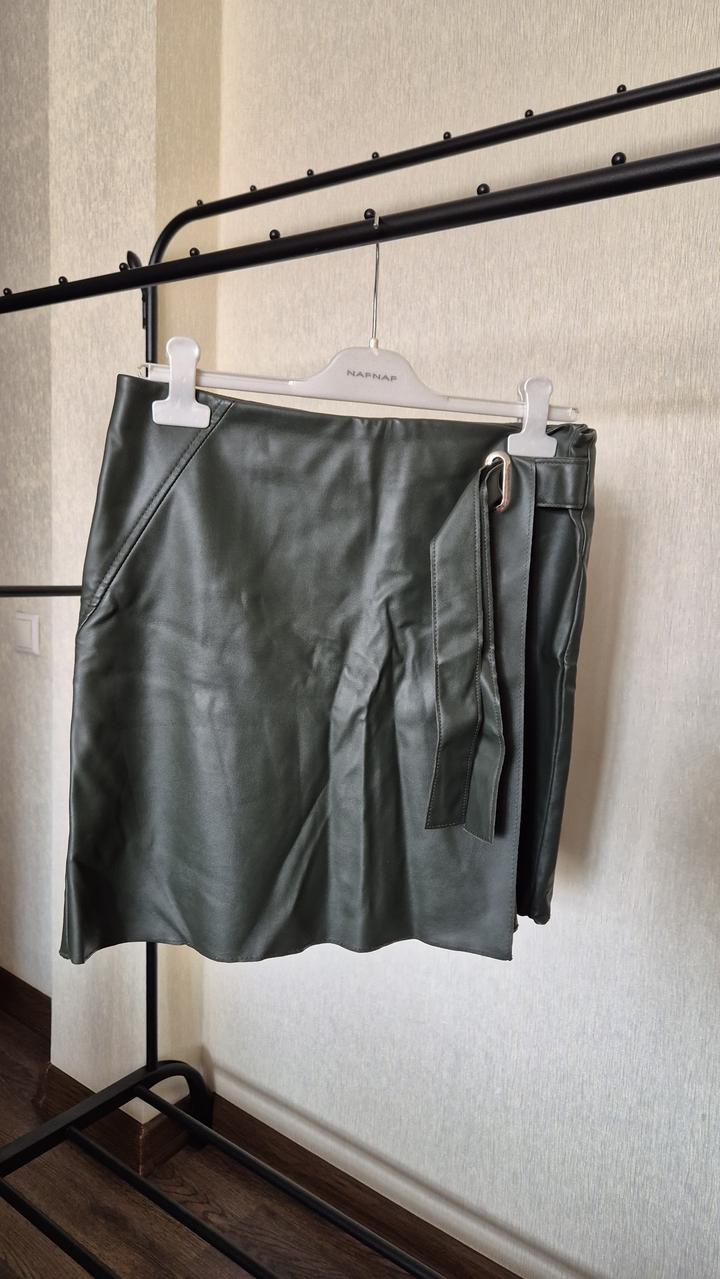 Юбка из замкожи O’stin