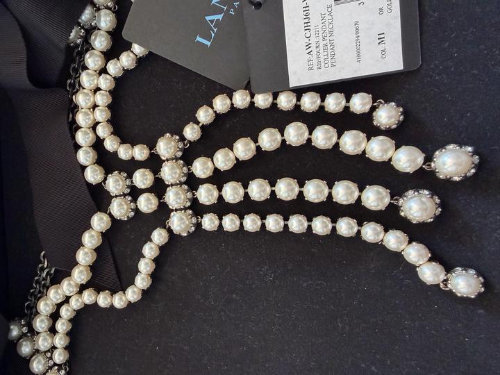 Украшение Lanvin