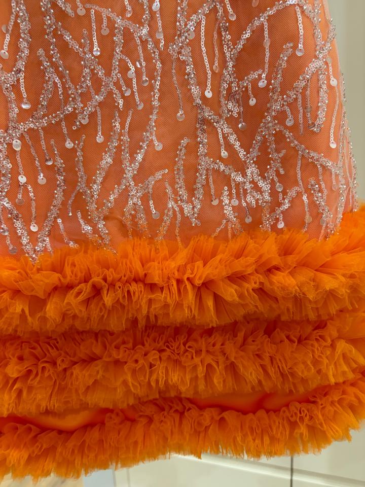 Платье нарядное оранжевое на девочку 5 лет