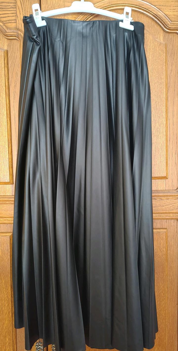 Блузка,юбка.