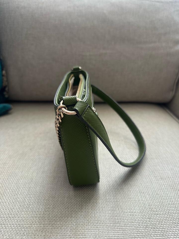 Сумка Guess