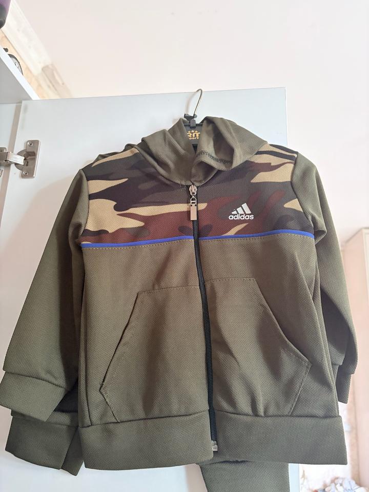 Adidas двойка дженси двойка
