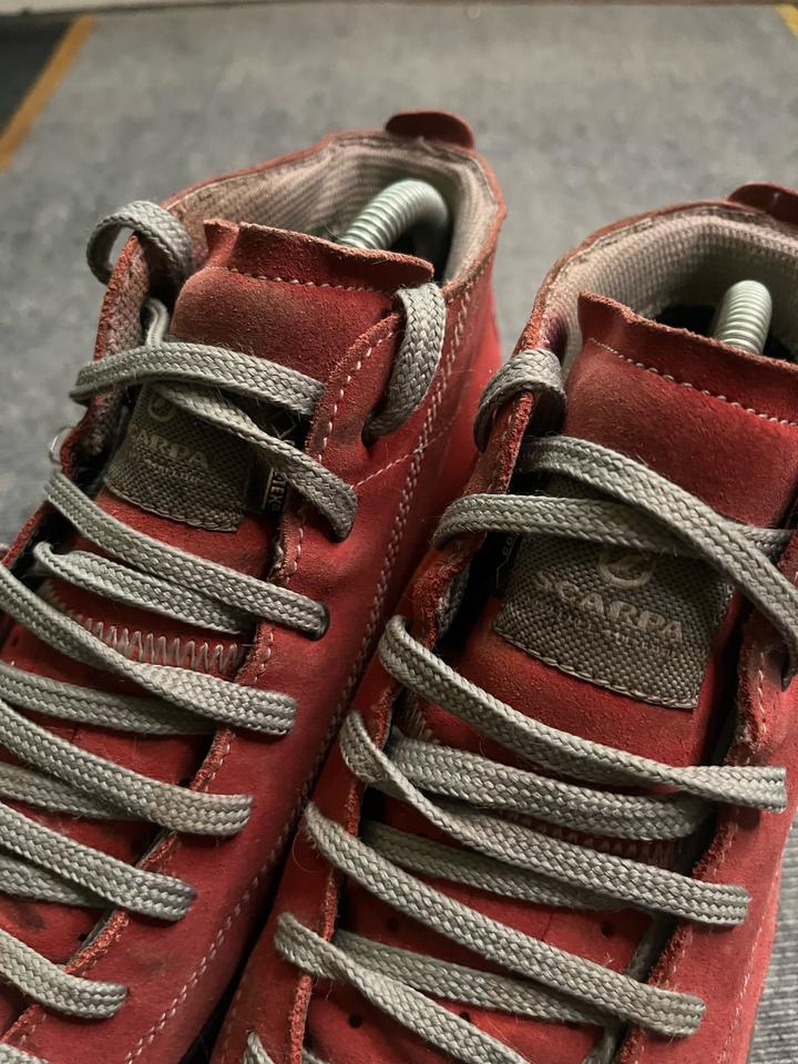 ✅ Scarpa Hiking boots ✅