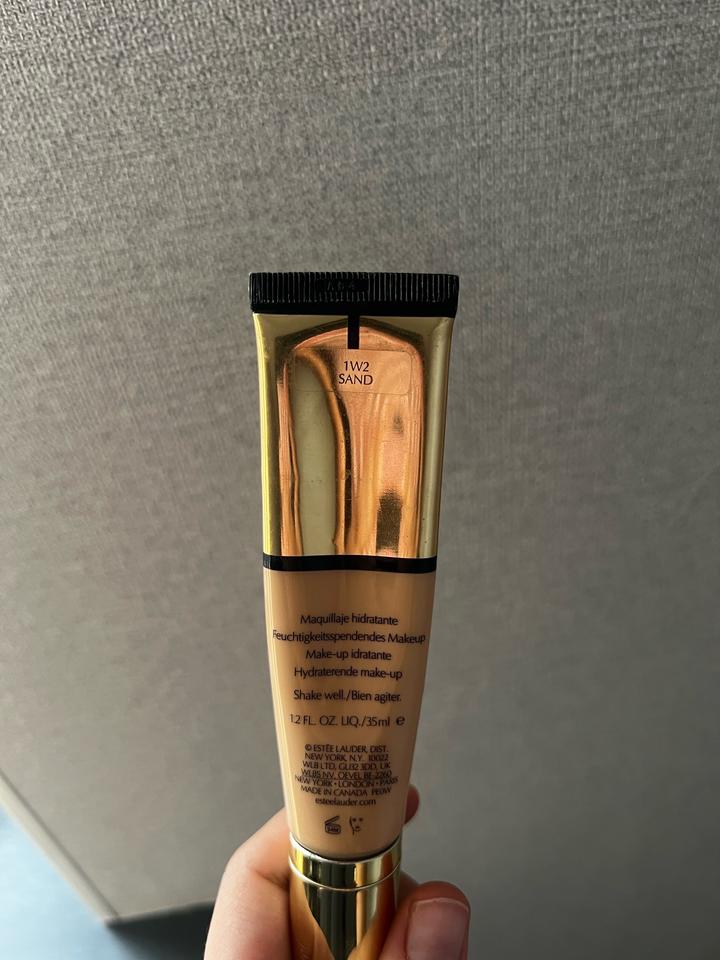 Тональный крем для лица ESTEE LAUDER