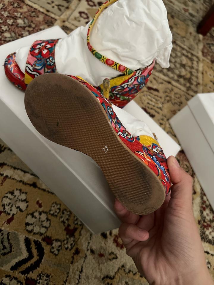 Босоножки на танкетке для детей dolce Gabbana
