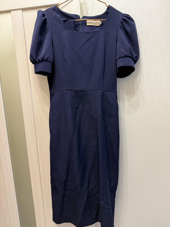 Темно-синнее платье от house of Raya