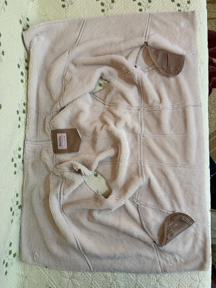 Жилетка Bershka