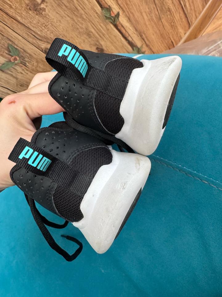 Кроссовки Пума