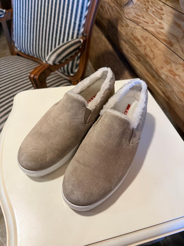 Слипоны Prada