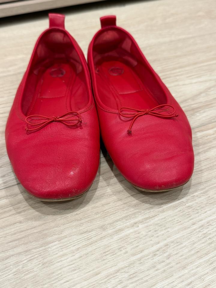 Продам кожаные балетки Massimo dutti 38 размер