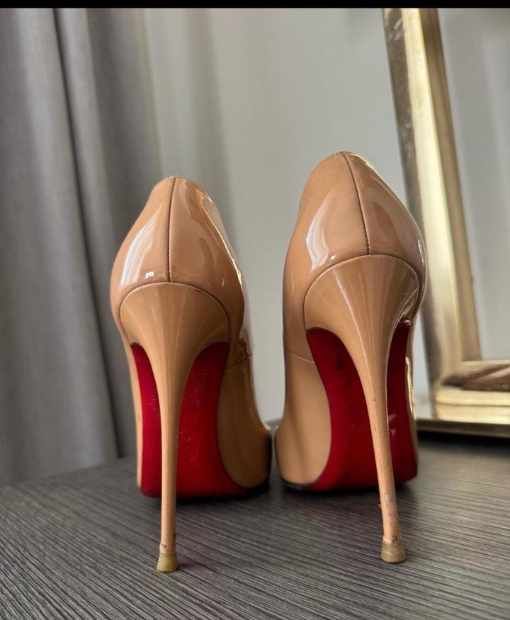 Christian louboutine so Kate