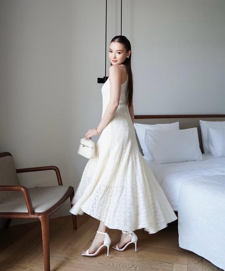 Белое платья