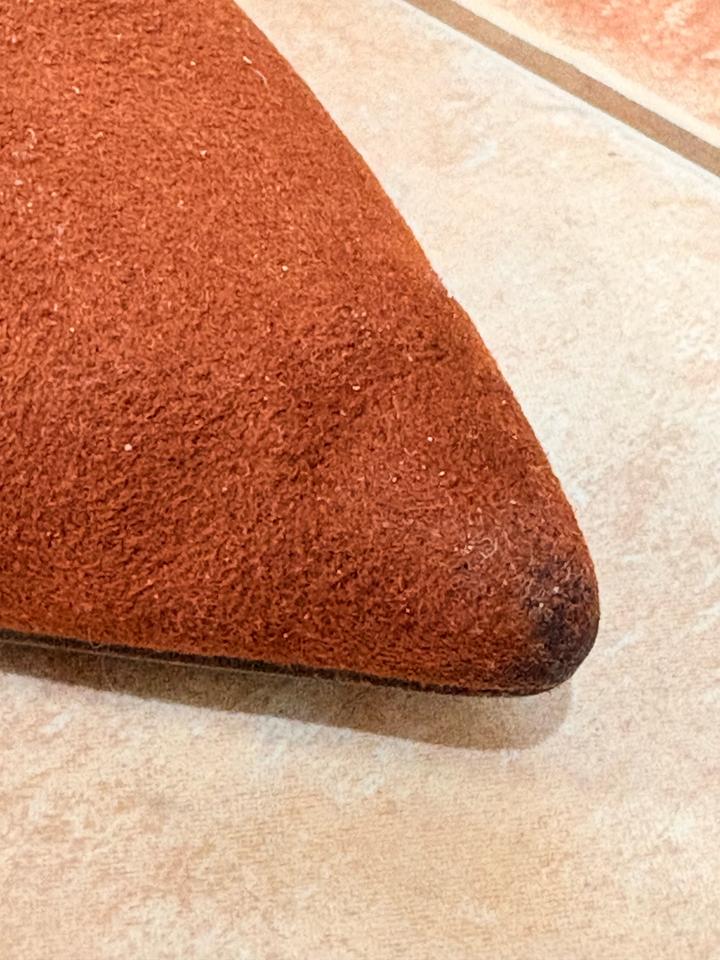 Замшевые коричневые туфли