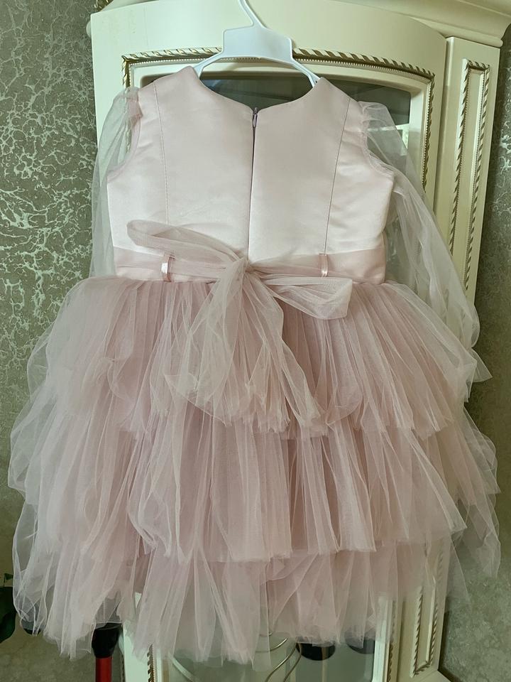 Платье на девочку до 3 х лет