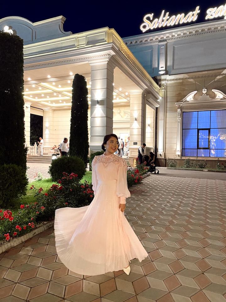 Вечернее платье