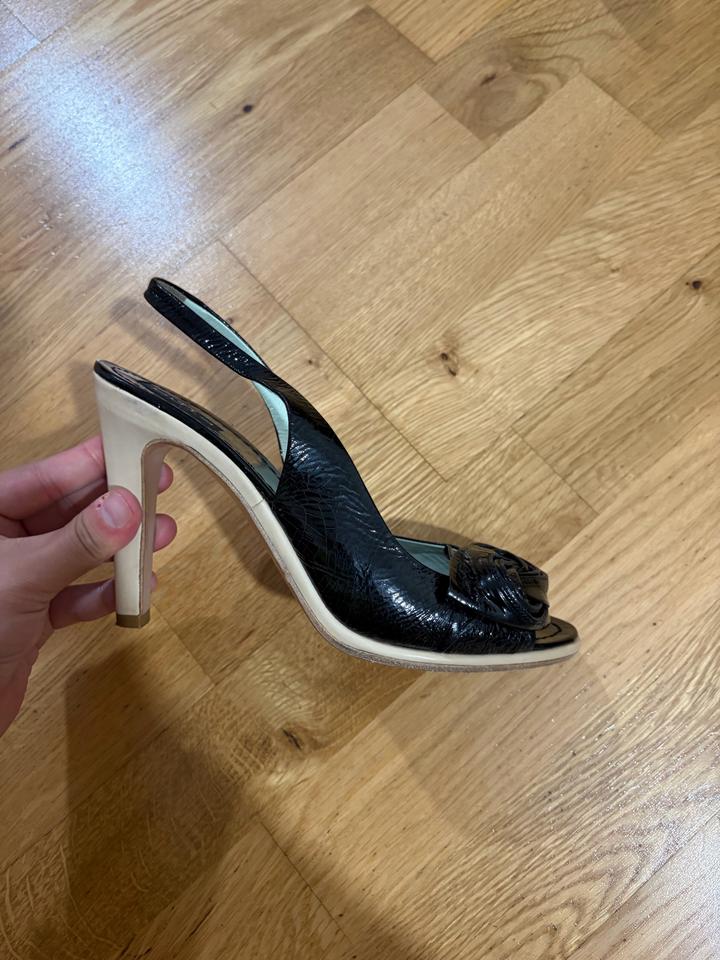 Продам женские туфли ETRO