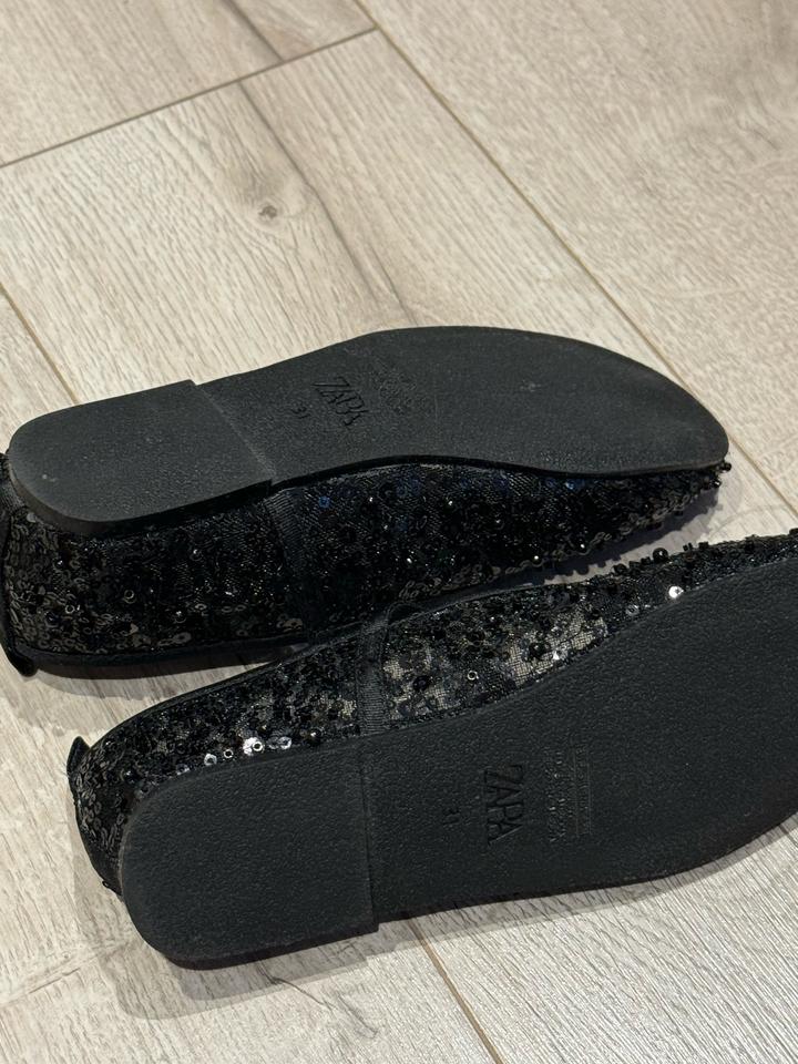 Балетки Zara с пайетками