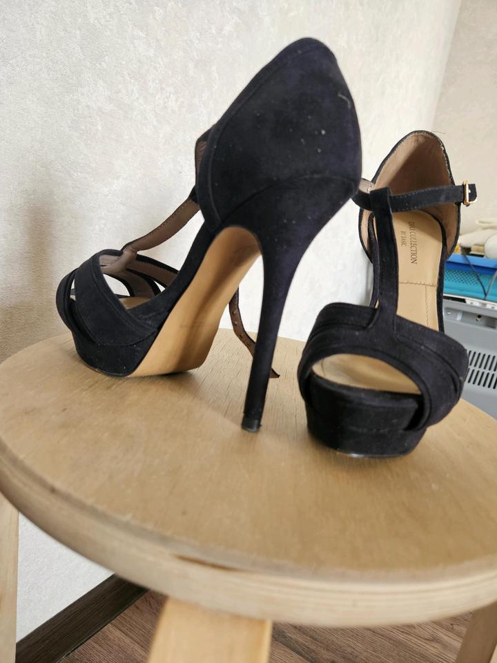 Босоножки zara